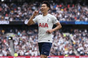 Son stars in Premier League team of the week dominated by Man City