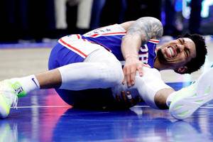 Danny Green injury update: How long will 76ers guard be out after suffering knee injury vs. Heat?