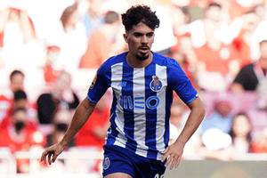 Who is Vitinha? The De Jong alternative on Man Utd's radar
