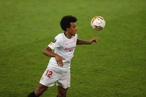 Barcelona make late attempt to hijack Chelsea's £55m move for Sevilla defender Jules Kounde after raising funds by agreeing another rights sale