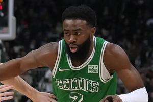 Proposed Blockbuster Trade Sees Mavericks Land 25-Year Old Star