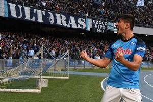 NAPOLI IN FIRM CONTROL OF SERIE A AFTER FINAL GAMES OF YEAR