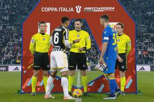 Juventus vs Frosinone: Arkadiusz Milik Leads The Team to Coppa Italia Semi-Finals