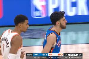 Chet Holmgren And Victor Wembanyama Engage In Epic Battle Of Rookies Even As Thunder Blow Out Spurs