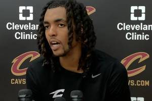 Cavs’ Emoni Bates Undergoes Knee Surgery