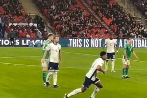 Heimir Hallgrimsson ‘lost for words’ after Ireland crumble at Wembley