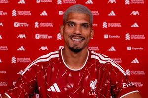 Liverpool complete loan deal for Ronald Araujo with option to buy