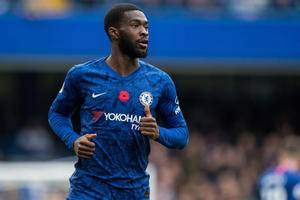 Fikayo Tomori signs new five-year Chelsea deal