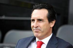 Valencia consider reappointing Unai Emery next season