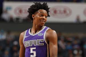 Sacramento Kings' De'Aaron Fox out at least week after spraining ankle