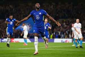 Is Romelu Lukaku the worst signing in Premier League history?