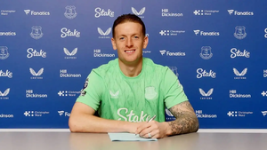 Jordan Pickford Signs New Everton Deal, Eyes Legacy