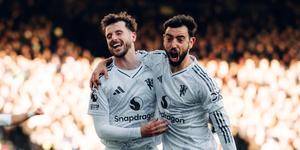 Man Utd Struggles Continue as Liverpool's Isak and Wirtz Shine