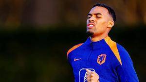 Ryan Gravenberch Withdraws from Netherlands Squad Due to Injury