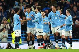 Manchester City Looks to FA Cup for Redemption in Troubled Season