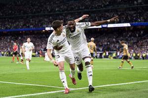 eal Madrid Advances to Copa del Rey Final After Thrilling 4-4 Draw with Real Sociedad