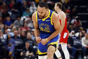 Steph Curry Makes NBA History in Grizzlies Game