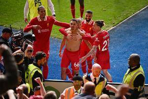 Trent Alexander-Arnold's Iconic Moment as Liverpool Defeats Leicester