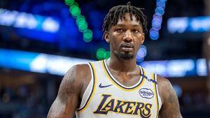 Dorian Finney-Smith Undergoes Ankle Surgery, Set for Training Camp