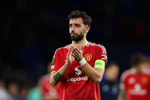 Manchester United Faces Dilemma Over Bruno Fernandes Amid Al Hilal's £100m Offer