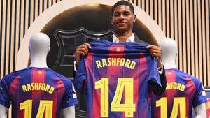 Marcus Rashford Unveiled at Barcelona in a Low-Key Ceremony