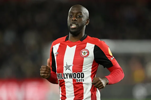 Brentford Rejects Newcastle's £40 Million Bid for Yoane Wissa