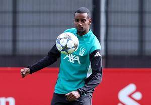 Alexander Isak Set for Liverpool Debut Against Atletico Madrid