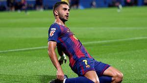 Ferran Torres Shines as Barcelona Easily Defeats Getafe