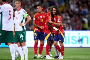 Spain Dominates Bulgaria with Contributions from Huijsen and Carvajal