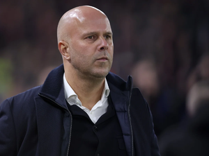 Arne Slot Reflects on Premier League Challenges as Liverpool Adjusts