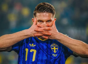 Viktor Gyökeres Shines with Hat-Trick as Sweden Advances to World Cup Play-Off Final