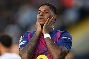 Rashford Told to Stop Thinking About Money as Transfer Options Shrink