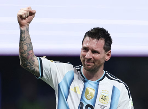 Messi's tears and magic lift Argentina in another World Cup classic