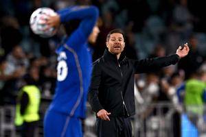 Alonso's Chelsea project starts to take shape in Sydney
